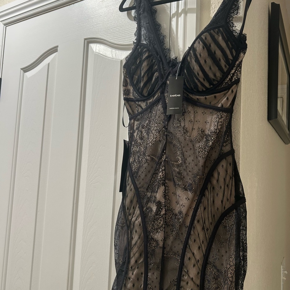 Bebe lace dress size small NWT never worn